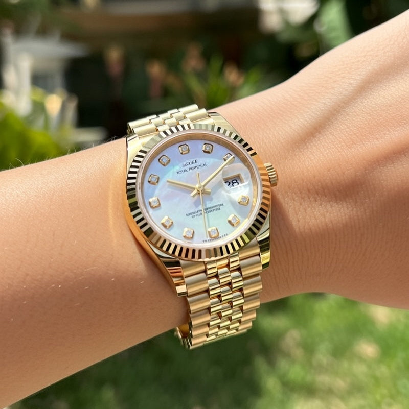 THE LADY DATE - Ivory Gold